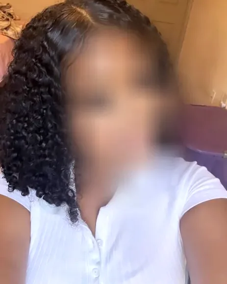 Elisa, 20