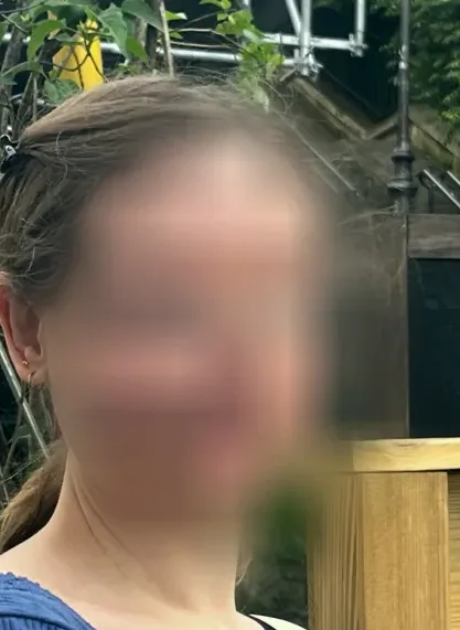 Elisa, 34