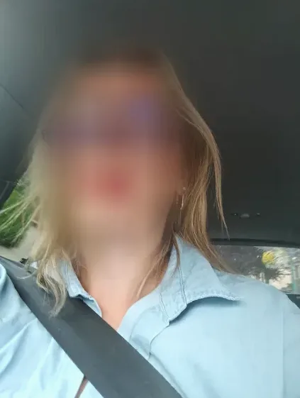 Emilia, 34