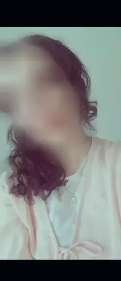 Gizem, 27
