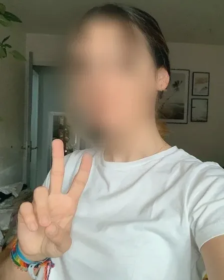 Helena, 29