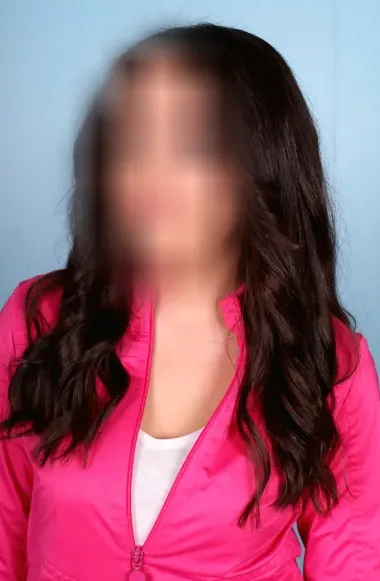 Juliane, 31