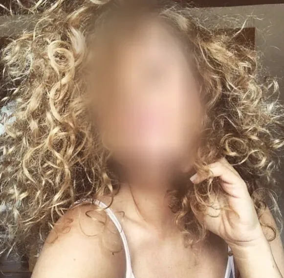 Katrin, 25