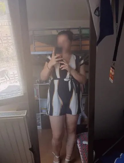 Marina, 22