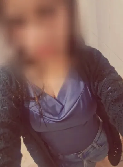 Miriam, 33