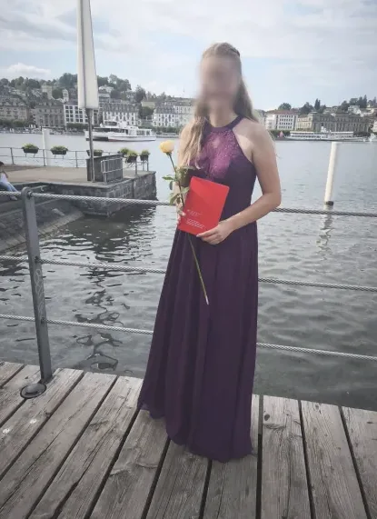 Sophie, 23